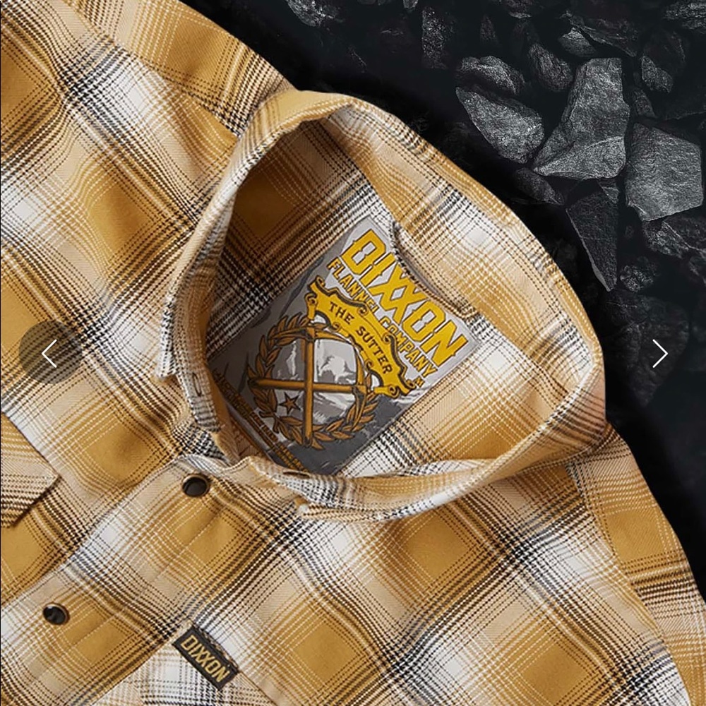 New in bag Large Dixxon Flannel